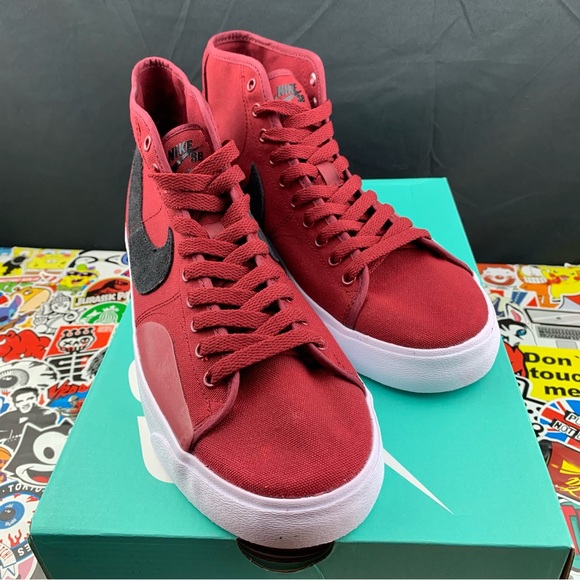 Nike SB Blazer Court Mid Red Mens Various Sizes - Picture 5 of 11